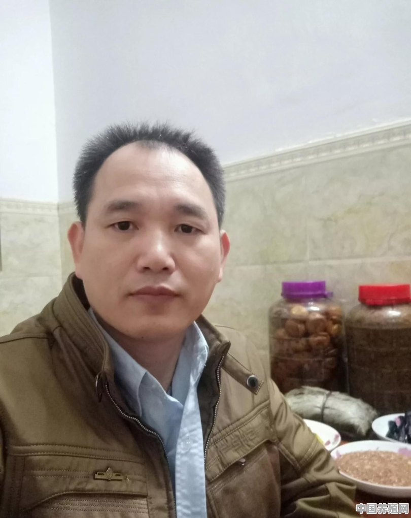 库尔勒藏香猪养殖基地 - 中国养殖网